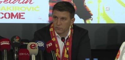 Kayserispor'un yeni teknik direkt&ouml;r&uuml; Sergej Jakirovic ve kul&uuml;p başkanının a&ccedil;ıklamaları