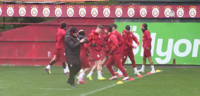 Galatasaray'da AZ Alkmaar ma&ccedil;ı &ouml;ncesi 6 ma&ccedil; eksik bulunuyor