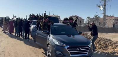 Gazze'nin iki direniş grubu esir takası i&ccedil;in hazır