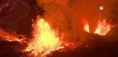 Hawaii'de Kilauea Yanardağı yeniden lav p&uuml;sk&uuml;rtt&uuml;