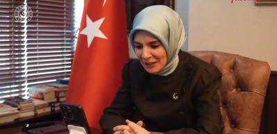 Bakan Göktaş'tan evlilik kredisiyle yuva kuran ve ilk bebeklerine kavuşan depremzede çifte tebrik telefonu