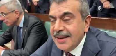 Bakan Tekin'den Özgür Özel açıklaması: Şaşkınlıkla izliyoruz