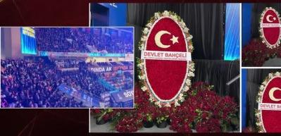 MHP'den AK Parti kongresine &ccedil;ok anlamlı jest