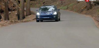 Tesla 380 bin otomobili geri &ccedil;ağırma kararı aldı