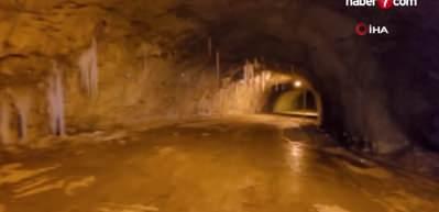 Erzincan'da 132 yıllık "Taş Yolu" buz tuttu!