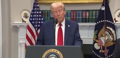 Trump: Şubat ayında ABD'ye gelen yasa dışı g&ouml;&ccedil;men sayısı en d&uuml;ş&uuml;k seviyede