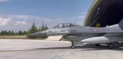 MSB a&ccedil;ıkladı: F-16'larımız ABD'ye indi