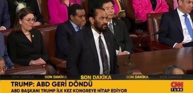 Trump'ın konuşması sırasında olay &ccedil;ıktı: Al Green salondan &ccedil;ıkarıldı
