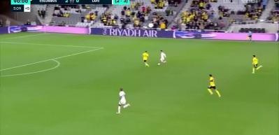  Cengiz &Uuml;nder, Los Angeles FC'deki ilk 11 performansında şanssız bir mağlubiyet aldı