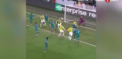 Fenerbah&ccedil;e'nin gen&ccedil; stoperi Yusuf Ak&ccedil;i&ccedil;ek Arda Turan'ın rekorunu kırarak tarihe ge&ccedil;ebilir
