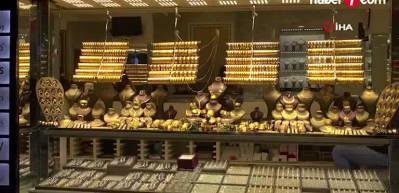 Altın 3 bin doları aştı, 2025 tahmini yükseldi