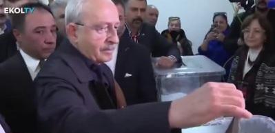 CHP'de çatlak sokağa taştı: Kılıçdaroğlu'na protesto