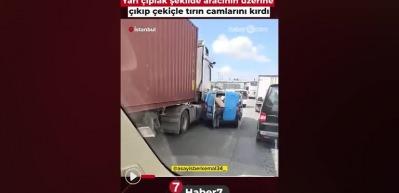 Başakşehir'de trafikteki çekiçli saldırının yeni görüntüsü ortaya çıktı