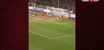 Bundesliga devlerini tek tek eleyerek finale &ccedil;ıktılar!