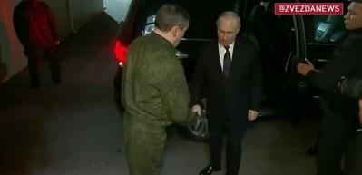 Vladimir Putin, ordusunu topluyor