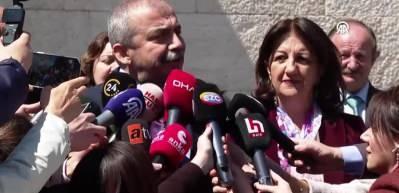 Sırrı S&uuml;reyya &Ouml;nder'in kızı Ceren &Ouml;nder: Torunun i&ccedil;in diren baba