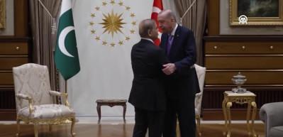 Başkan Erdoğan, Pakistan Başbakanı Şerif ile görüştü