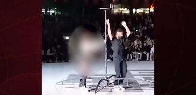 CHP'li belediyeden 23 Nisan rezaleti! &Ccedil;ocuk bayramında teşhircilik