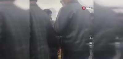 Van&rsquo;da minib&uuml;s ile kamyonet &ccedil;arpıştı: 6 &ouml;l&uuml;, 8 yaralı