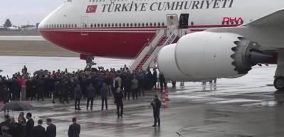 Cumhurbaşkanı Erdoğan KKTC'ye geldi