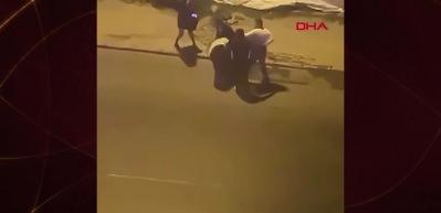 Sokak ortasında kadına saldırdı! Cani adam kadını yerlerde sürükledi