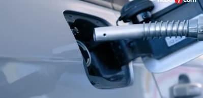 Araç sahiplerini sevindiren haber! Motorine indirim geldi