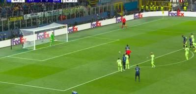 Bu şutun faturası 5 milyon TL: Hakan Çalhanoğlu'nun penaltısı pahalıya patladı