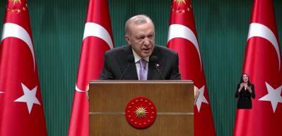 Başkan Erdoğan: Terör örgütü, kendini feshetme ve silahları teslim kararı aldığını açıkladı