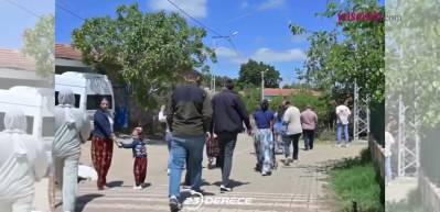 Gençler 'Aşıklar Sokağı'nda kısmetlerini aradı