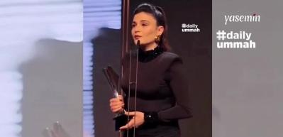 Gonca Vuslateri "Yılın En İyi Kadın Oyuncusu" seçildi: Ödülünü Filistinli Şeyma’ya adadı