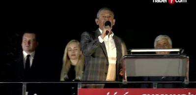Özgür Özel, Nureddin Yıldız'ı yuhalattı: Birlikte yuhalayın anasını...