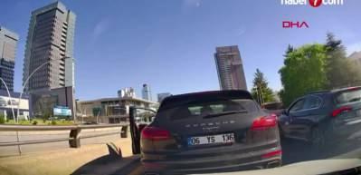 Ankara’da trafikte beyzbol sopalı maganda gözaltına alındı