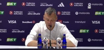 Fenerbahçe Beko Başantrenörü Jasikevicius: "Avrupa Ligi Finalinde Vassilis ile yan yana olmak inanılmaz"