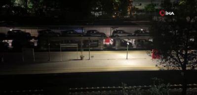 Sıfır ara&ccedil;ların Marmaray yolculuğu geceleyin b&ouml;yle g&ouml;r&uuml;nt&uuml;lendi