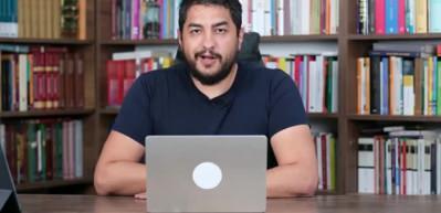 "T&uuml;rkler'in IQ'su d&uuml;ş&uuml;k " diyen Celal Şeng&ouml;r'&uuml;n cehaletini ve kofluğunu g&ouml;zler &ouml;n&uuml;ne serdi!