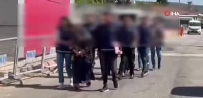 Gaziantep&rsquo;te 3 &ccedil;ocuk annesi Asiye Baytap evde boğularak &ouml;ld&uuml;r&uuml;ld&uuml;: Anne, baba ve kardeşler g&ouml;zaltında