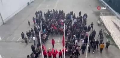 Hopalı Nisagül, çay bahçesinden Avrupa karate şampiyonluğuna uzandı