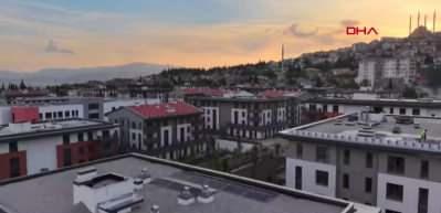 Kahramanmaraş'ta inşa edilen Azerbaycan Mahallesi'nde yaşam başlıyor
