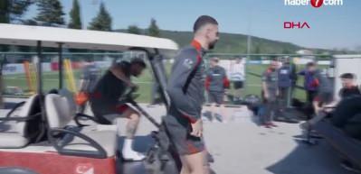 Merih Demiral, D&uuml;nya Kupası yolunda 2 kritik ma&ccedil;ı a&ccedil;ıkladı!