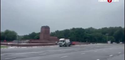 Orta Asya'nın en b&uuml;y&uuml;k Lenin heykeli s&ouml;k&uuml;ld&uuml;