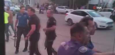  Siverek&rsquo;te kavgayı ayırmaya &ccedil;alışan polis memuru bı&ccedil;aklandı