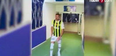 Tadic için Sırbistan'a geri dönüş sürprizi