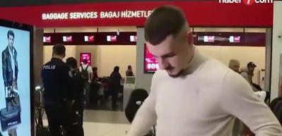 Fenerbahçe'nin yeni transferi takımdan ayrılmak istiyor!  1 saniye bile oynamadı