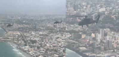 ATAK helikopteri Somali'nin başkenti Mogadişu semalarında