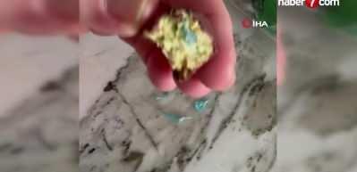 Dubai &ccedil;ikolatası k&acirc;busa d&ouml;nd&uuml;: İ&ccedil;inden plastik par&ccedil;aları &ccedil;ıktı