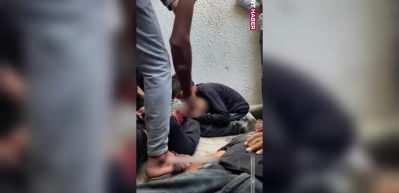 İsrail'in saldırısında babasını kaybeden Gazzeli çocuğun feryatları yürek dağladı