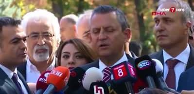 CHP medyasında İmamoğlu rahatsızlığı! &Ouml;zg&uuml;r &Ouml;zel'e g&ouml;ndermede bulunuldu