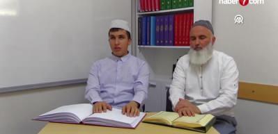 G&ouml;rme engelli gen&ccedil; hafızlık sınavına hazırlanıyor