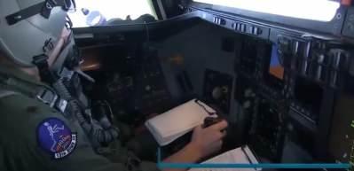 İşte ''hayalet uçak'' B-2 bombardıman uçağının kokpit içi görüntüleri