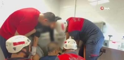  Kıyma makinesine elini kaptıran 12 yaşındaki çocuk ameliyata alındı